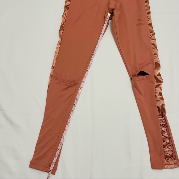 Puma Yoga Legging with Lacing & Slit Design - Picture 6 of 7